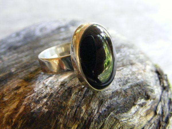 Onyx Ring with Flat Band