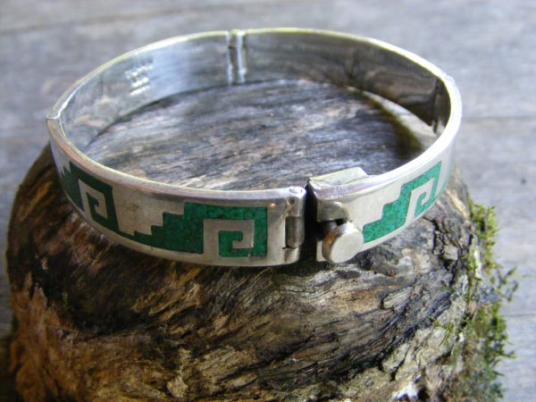 Hinge Bracelet with Aztec Design – Vintage Mexican