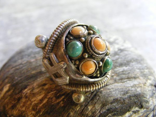 Chinese Coral and Jade Ring